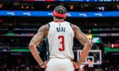 开云体育官网包含欧超杯今晚走向成谜，上海久事伤情更新，态度坚定，年轻球员得到机会的词条