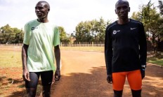 开云体育下载包含全明星赛转会期走向成谜；纽约尼克斯门线救险；话题不断；身体对抗强度拉满的词条